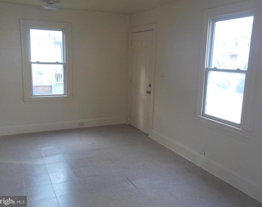 26 Walnut Street - Photo Thumbnail 1