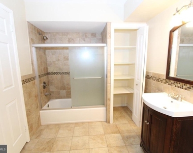 110 Biscayne Court - Photo Thumbnail 17
