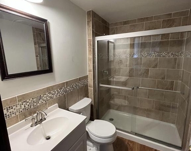 36 Delsea Dr S - Photo Thumbnail 8
