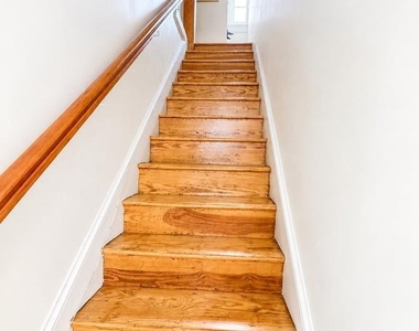 522 Main Street - Photo Thumbnail 1