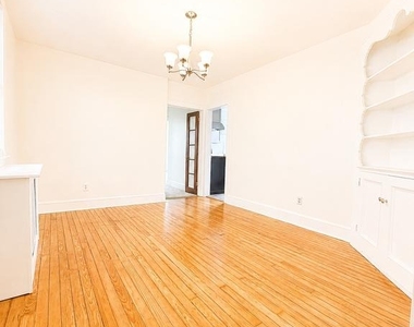 522 Main Street - Photo Thumbnail 10
