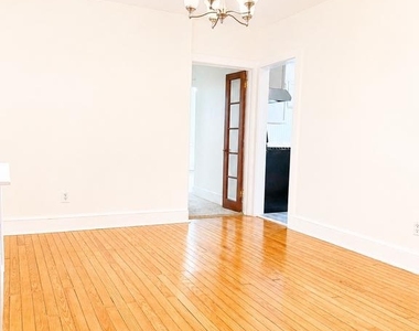 522 Main Street - Photo Thumbnail 11