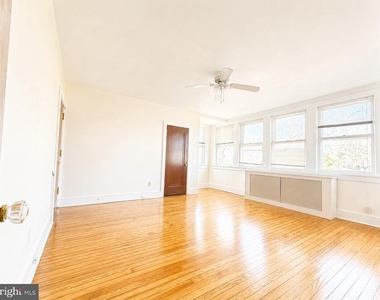 522 Main Street - Photo Thumbnail 3
