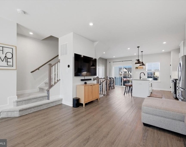 17 Sage Way - Photo Thumbnail 12