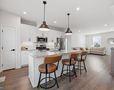 17 Sage Way - Photo Thumbnail 9