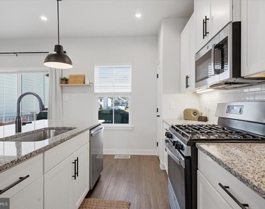 17 Sage Way - Photo Thumbnail 7