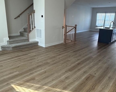3 Cinnamon Lane - Photo Thumbnail 11