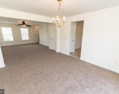 202 Carsons Court - Photo Thumbnail 9