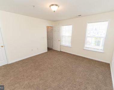 202 Carsons Court - Photo Thumbnail 19