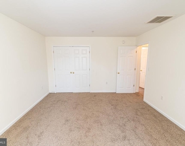 202 Carsons Court - Photo Thumbnail 27