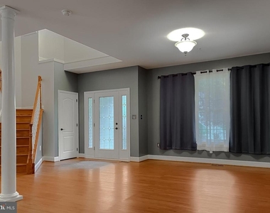 46230 Sylvan Court - Photo Thumbnail 10