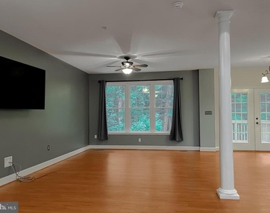 46230 Sylvan Court - Photo Thumbnail 9