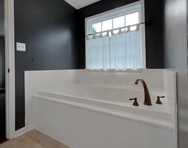 46230 Sylvan Court - Photo Thumbnail 34