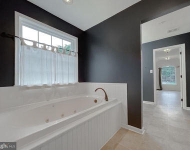 46230 Sylvan Court - Photo Thumbnail 33
