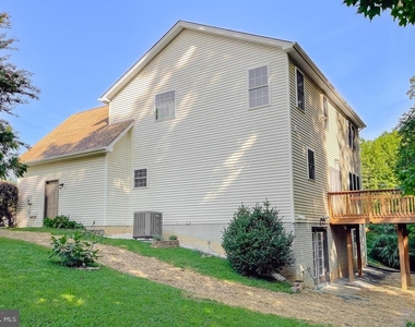 46230 Sylvan Court - Photo Thumbnail 45