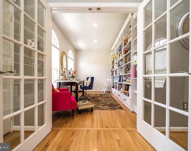 1401 Windjammer Court - Photo Thumbnail 9
