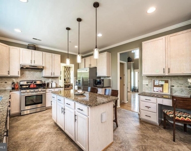 1401 Windjammer Court - Photo Thumbnail 21