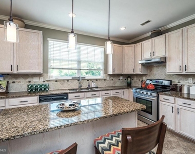 1401 Windjammer Court - Photo Thumbnail 19