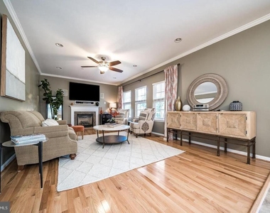 1401 Windjammer Court - Photo Thumbnail 26