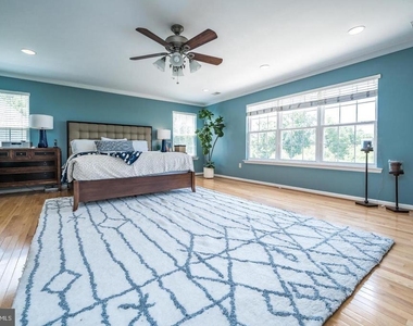 1401 Windjammer Court - Photo Thumbnail 35