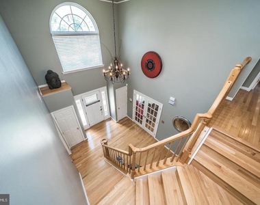 1401 Windjammer Court - Photo Thumbnail 32