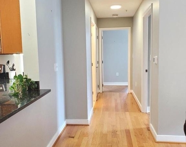 155 Potomac - Photo Thumbnail 15