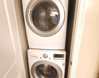 155 Potomac - Photo Thumbnail 27