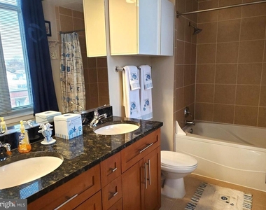 155 Potomac - Photo Thumbnail 23
