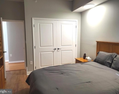 155 Potomac - Photo Thumbnail 34