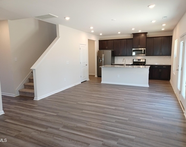 7131 Stratified Court - Photo Thumbnail 5