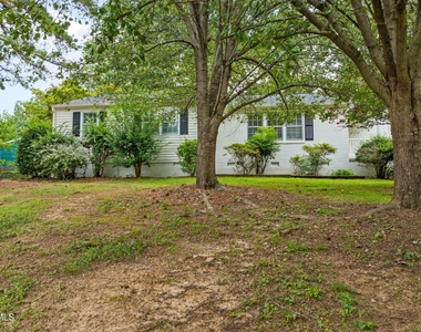 530 Banks Street - Photo Thumbnail 32