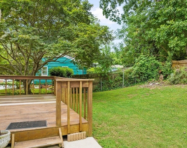 530 Banks Street - Photo Thumbnail 25