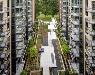 8300 Wisconsin Avenue - Photo Thumbnail 4