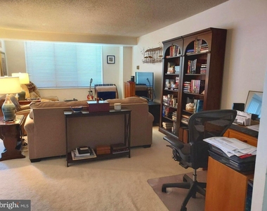 5225 Pooks Hill Road - Photo Thumbnail 7