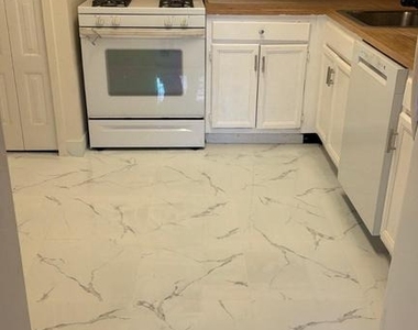 5225 Pooks Hill Road - Photo Thumbnail 31