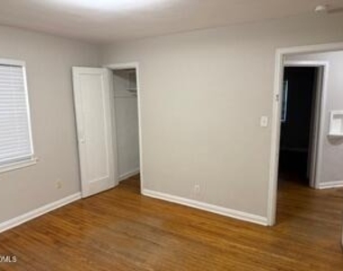 410 Newsom Street - Photo Thumbnail 5
