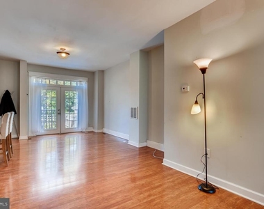 3610 Greenmount Avenue - Photo Thumbnail 4