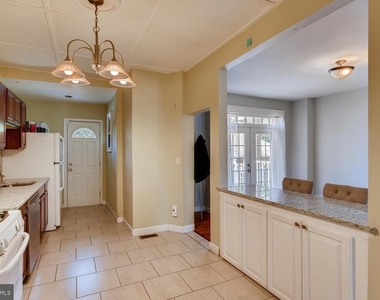 3610 Greenmount Avenue - Photo Thumbnail 7