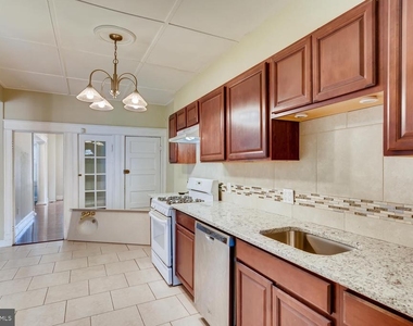 3610 Greenmount Avenue - Photo Thumbnail 8