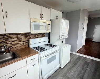 1001 Light Street - Photo Thumbnail 7