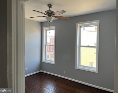 1001 Light Street - Photo Thumbnail 5