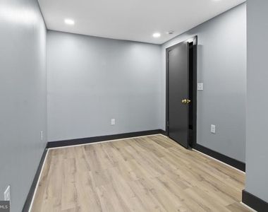 808 E Fort Avenue - Photo Thumbnail 21