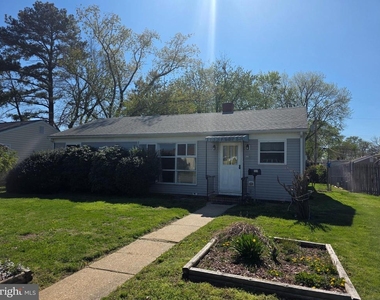 522 Carol Street - Photo Thumbnail 23
