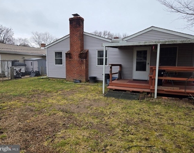 522 Carol Street - Photo Thumbnail 12