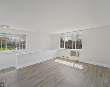 1244 Savannah Place Se - Photo Thumbnail 6