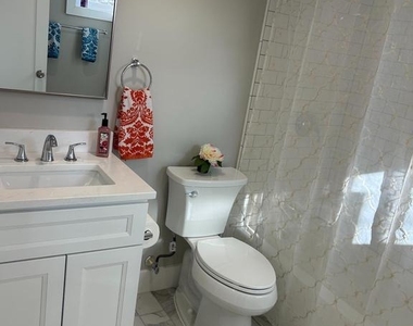 1516 Hamilton Street Nw - Photo Thumbnail 11