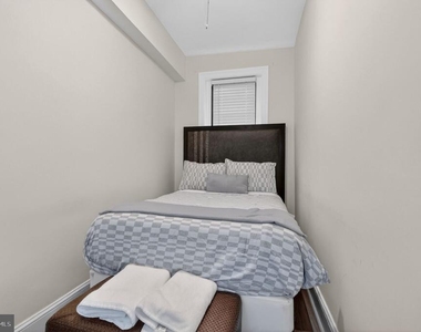 1919 19th Street Nw - Photo Thumbnail 14