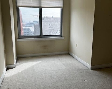 555 Massachusetts Avenue Nw - Photo Thumbnail 10