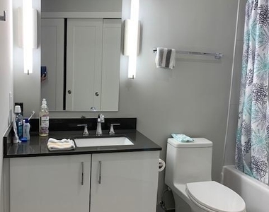 88 V Street Sw - Photo Thumbnail 12