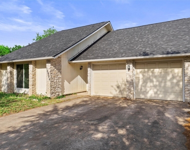 12906 Irongate Ave - Photo Thumbnail 2